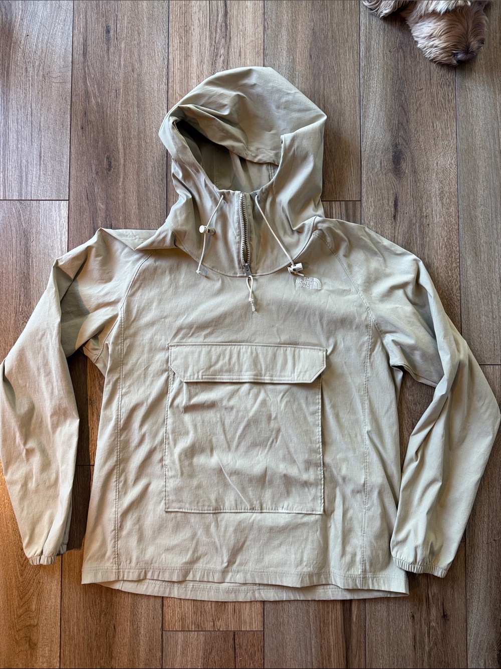 The North Face Men’s Beige Hooded Pullover Windbreaker